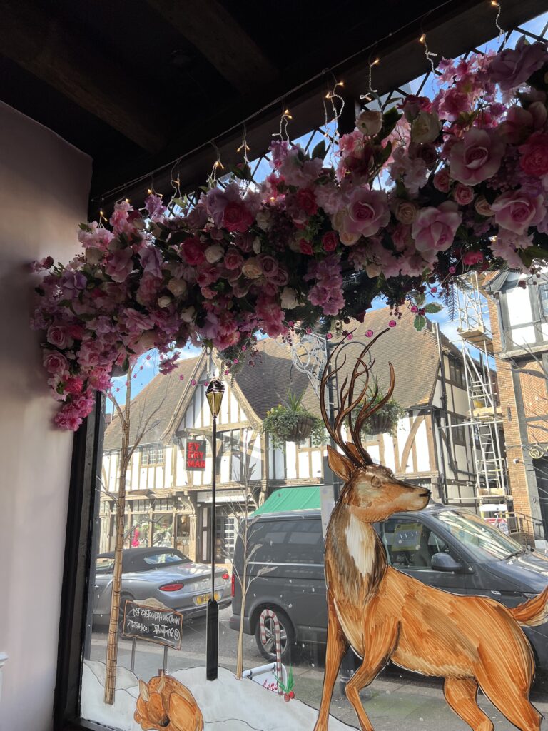 IVY CRUZ Flower Walls, Floral Arrangements | Commercial and Functions