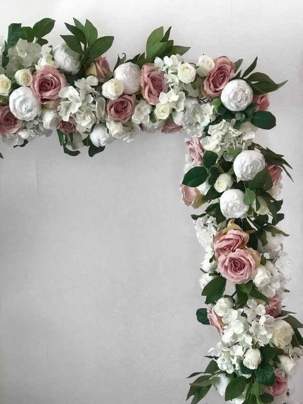 Dusty Pink Mauve Flower Garland - Image 3