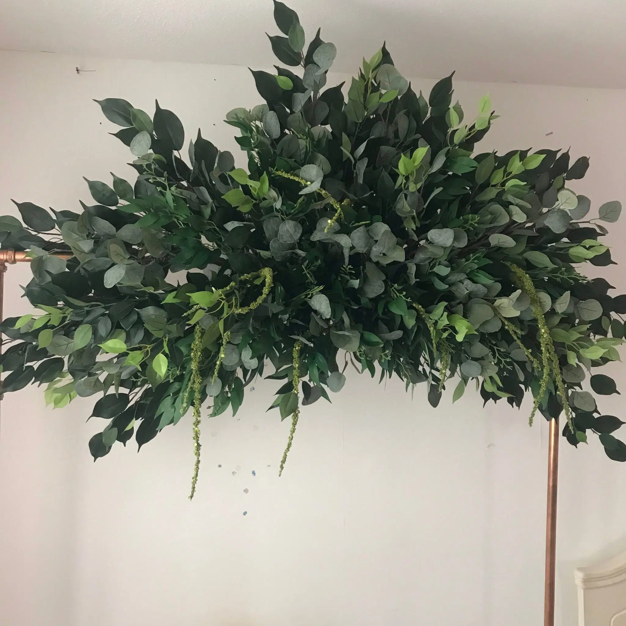 IVY CRUZ Flower Walls, Floral Arrangements | Commercial and Functions Large Eucalyptus Wedding Swag - Artificial Flower Arrangement