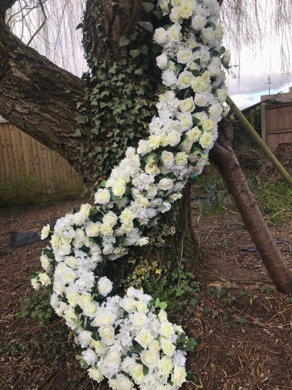 Large White Roses Wedding Flower Garland - Image 2