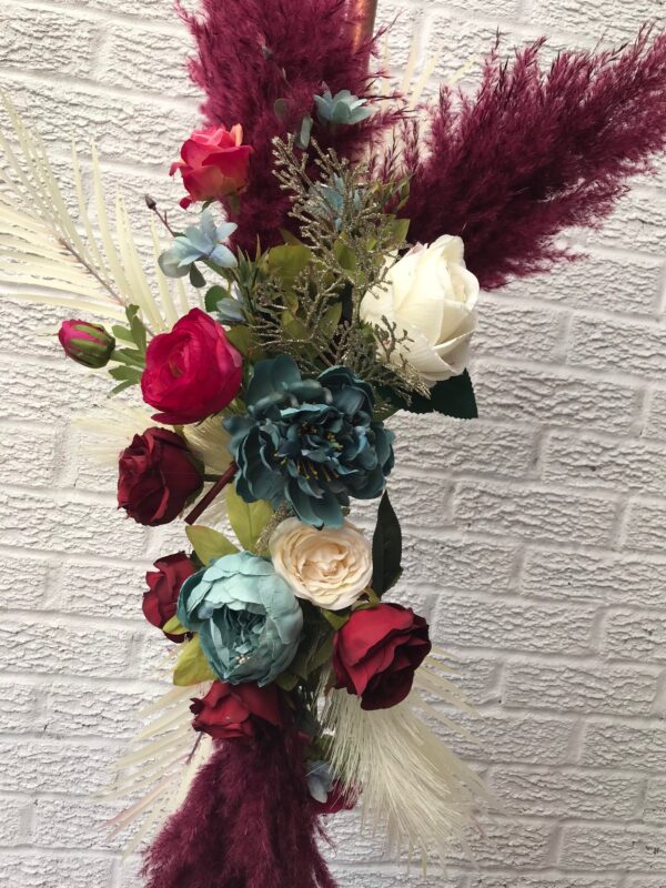 Burgundy Pampas Flower Arch Set - Image 4