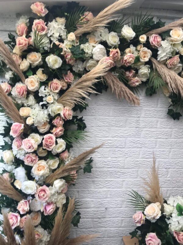 Pampas Blush Wedding Flower Garland - Image 3