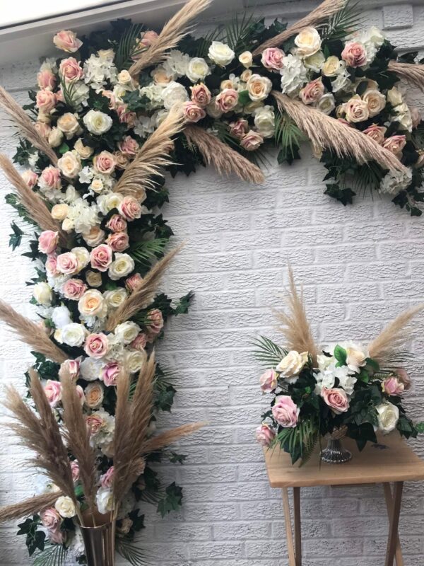 Pampas Blush Wedding Flower Garland - Image 7