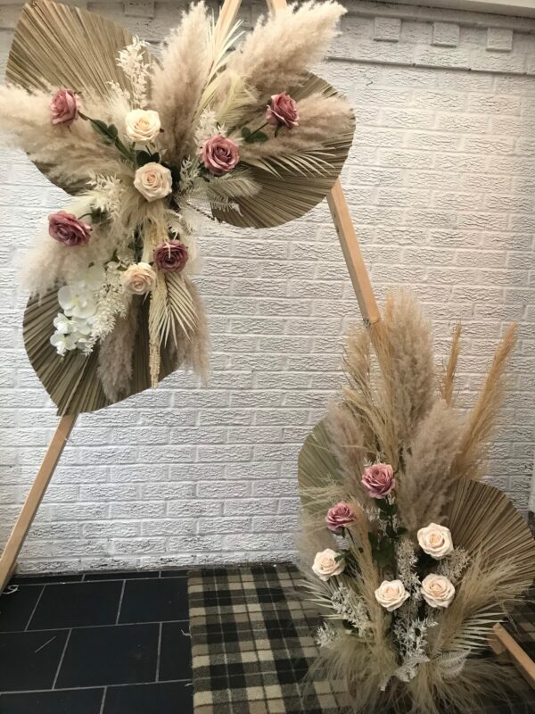 Pampas Flower Arch Arrangement Set - Image 2