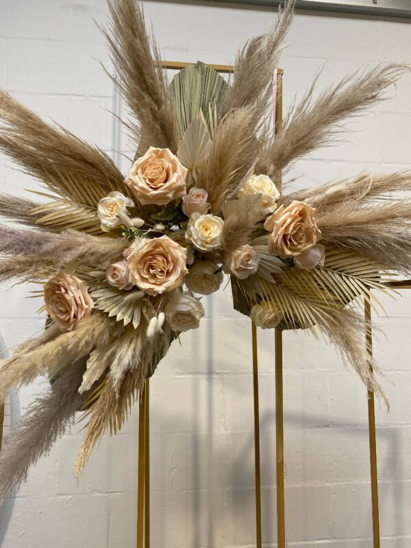 Cream Floral Pampas and Palm Flower Set - Image 3