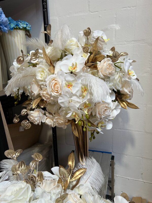 Glam Feather Orchid Centrepiece