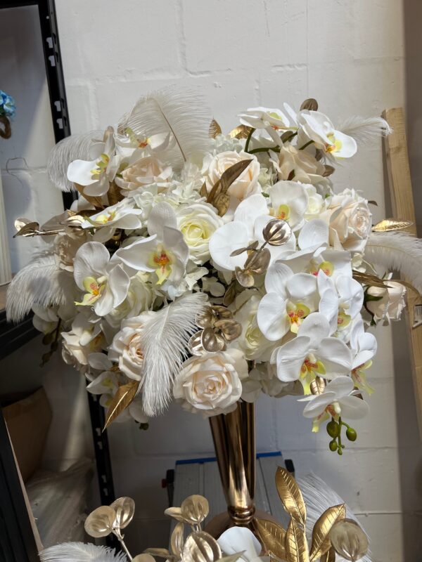 Glam Feather Orchid Centrepiece - Image 4