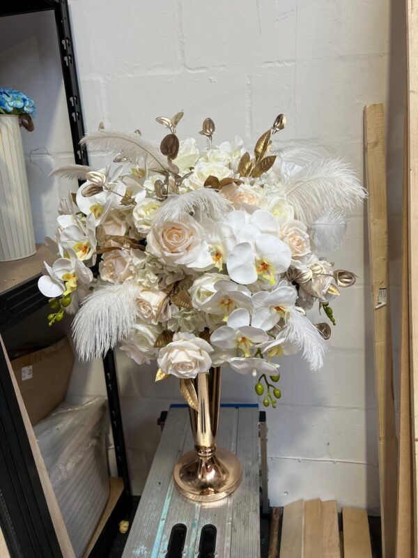 Glam Feather Orchid Centrepiece - Image 5