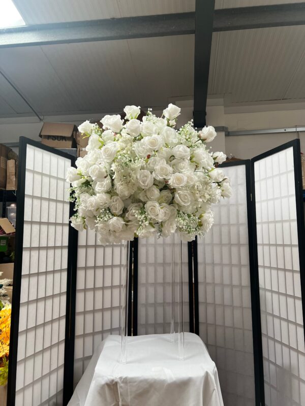 White Wedding Rose Flower Centrepiece