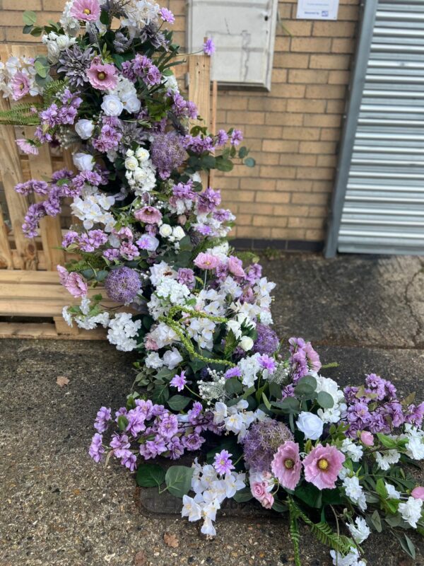 Lilac Silk Flower Garland - Image 7