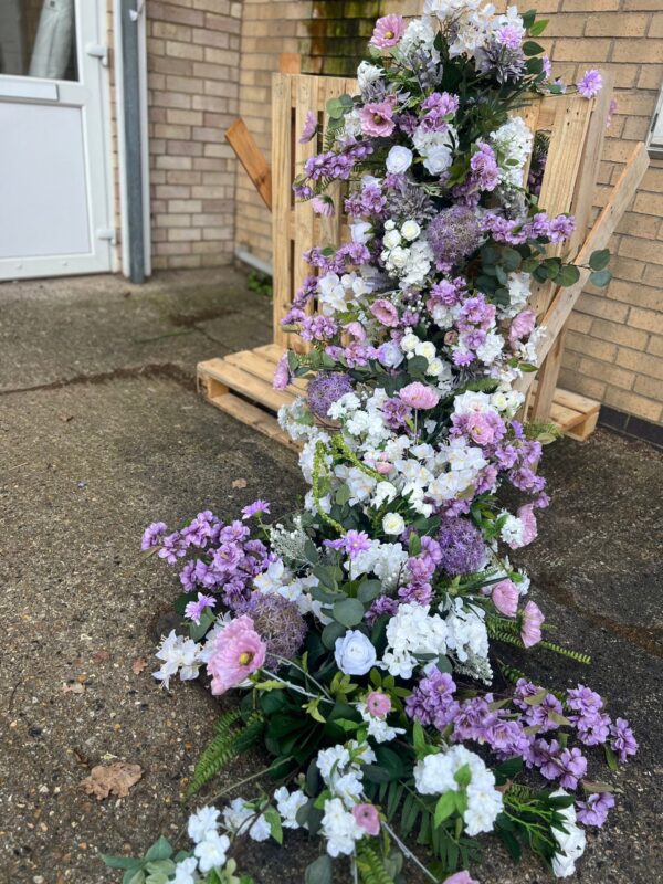 Lilac Silk Flower Garland - Image 4