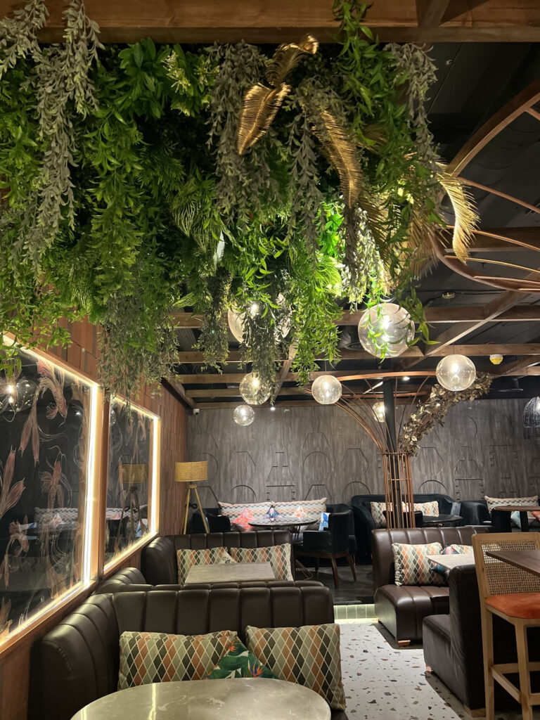 IVY CRUZ Flower Walls, Floral Arrangements | Commercial and Functions