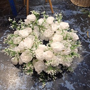 Roses and Gyps (Baby's breath)