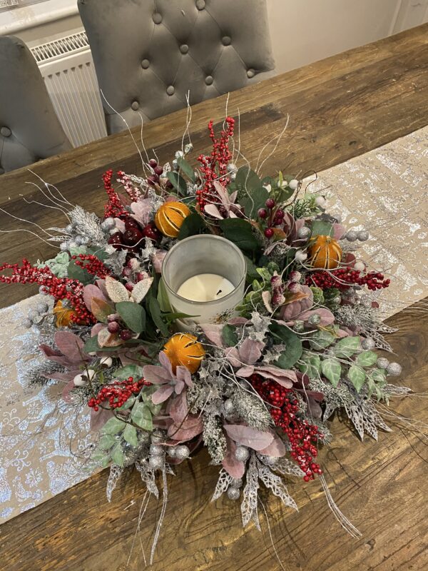 Christmas Table Wreath Centrepiece for Candle Jar - Image 3