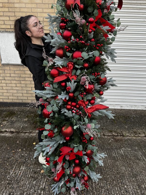 Shop Doorway Red Christmas Garland - Image 4