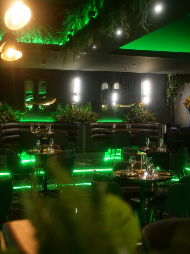 IVY CRUZ Flower Walls, Floral Arrangements | Commercial and Functions
