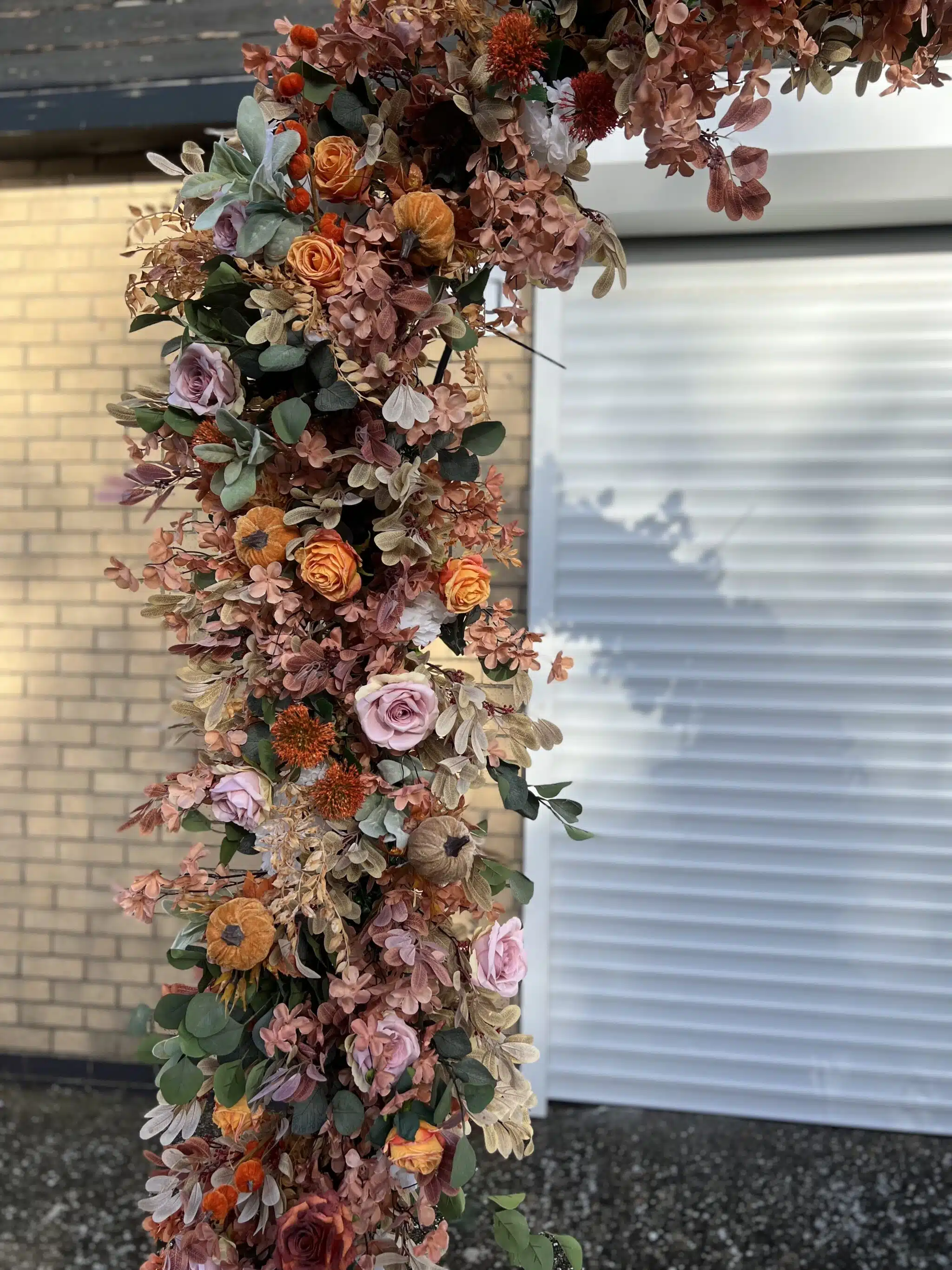 IVY CRUZ Flower Walls, Floral Arrangements | Commercial and Functions Sage & Tan Fall Flower Garland – Artificial Autumn Garland for Weddings, Events & Home Decor