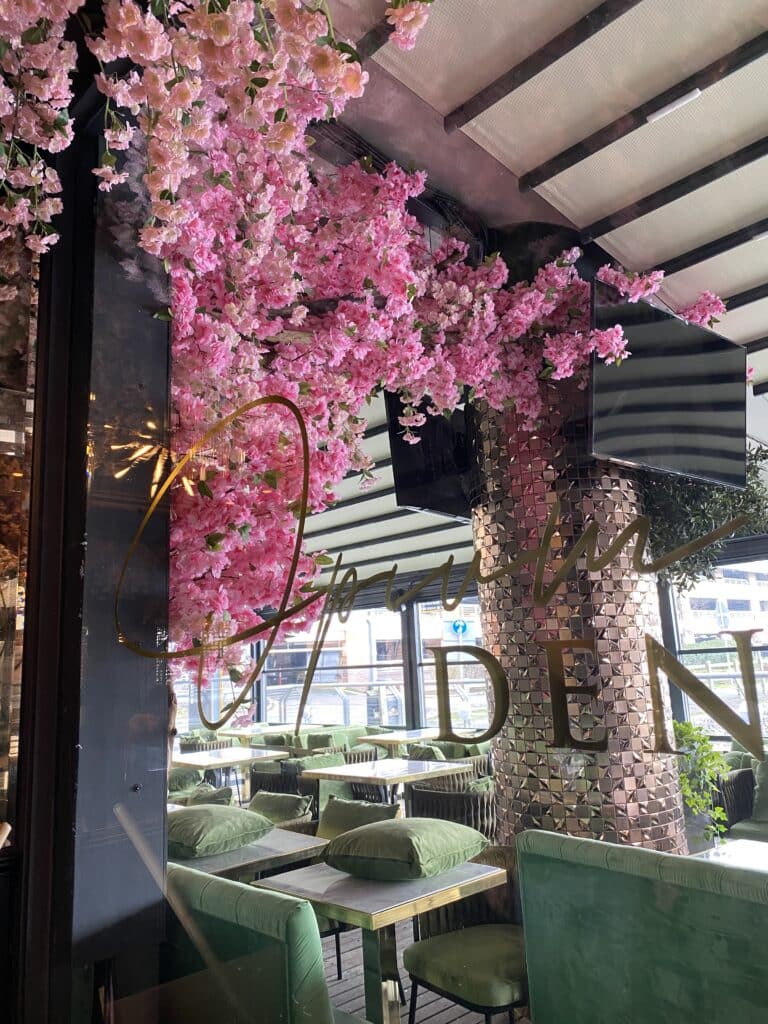 IVY CRUZ Flower Walls, Floral Arrangements | Commercial and Functions
