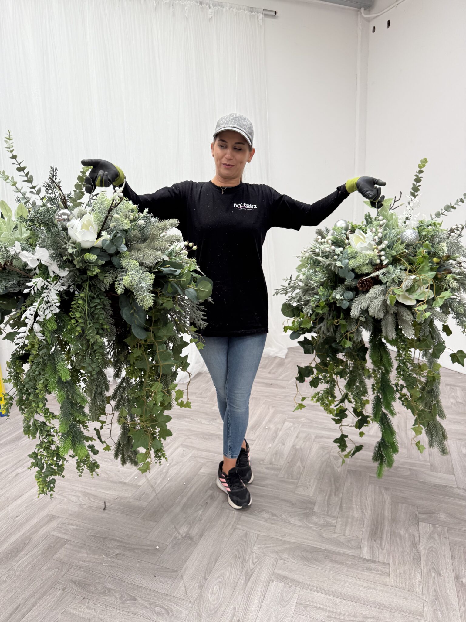 IVY CRUZ Flower Walls, Floral Arrangements | Commercial and Functions XL Frosty Winter Hanging Artificial Flower Basket - Image 6