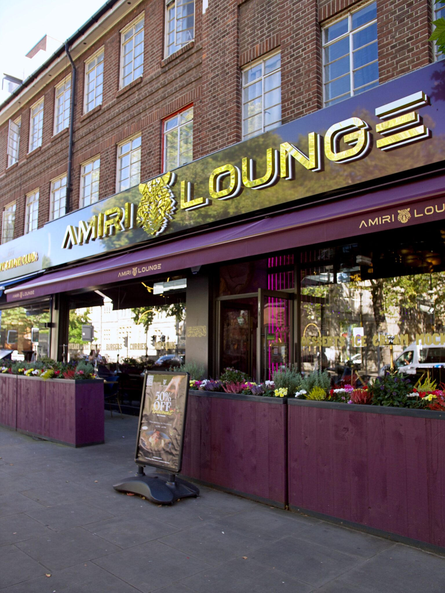 Amiri Lounge Ealing - P1422651