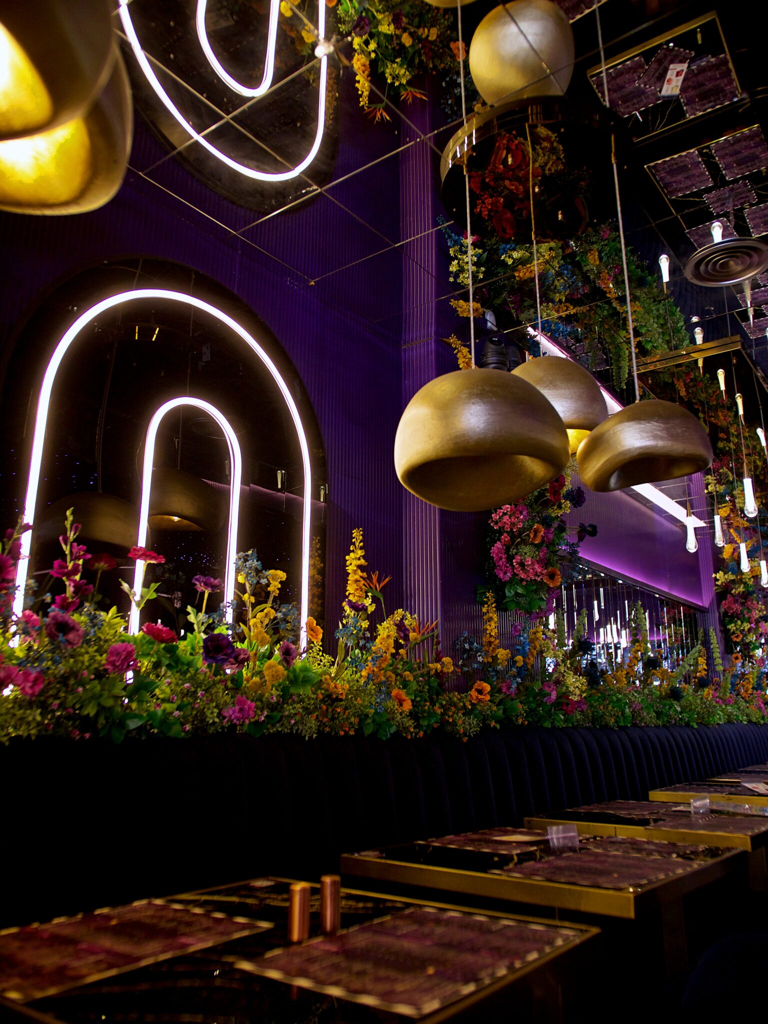 Amiri Lounge Ealing - P1422679