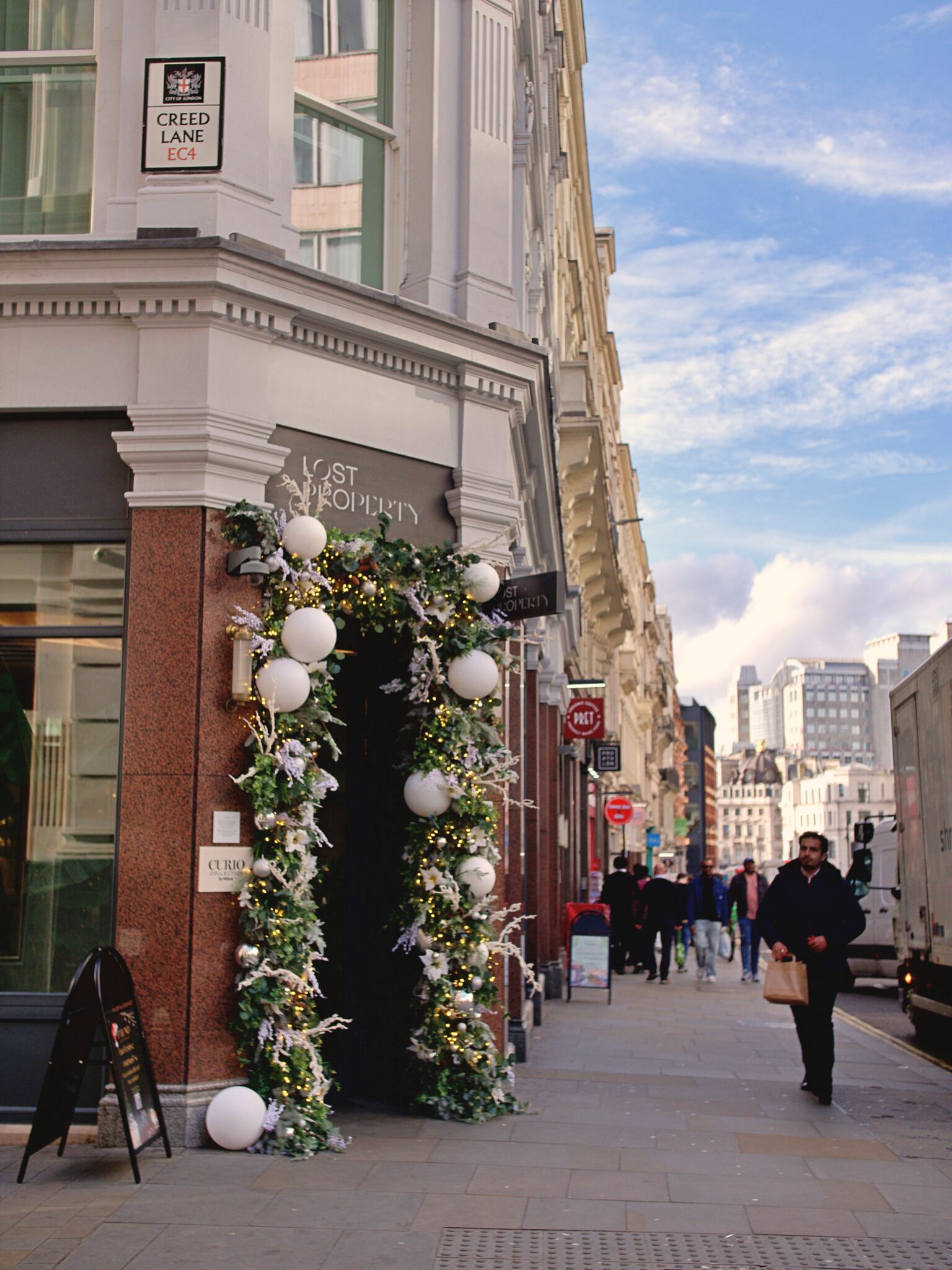 Lost Property - P1433118