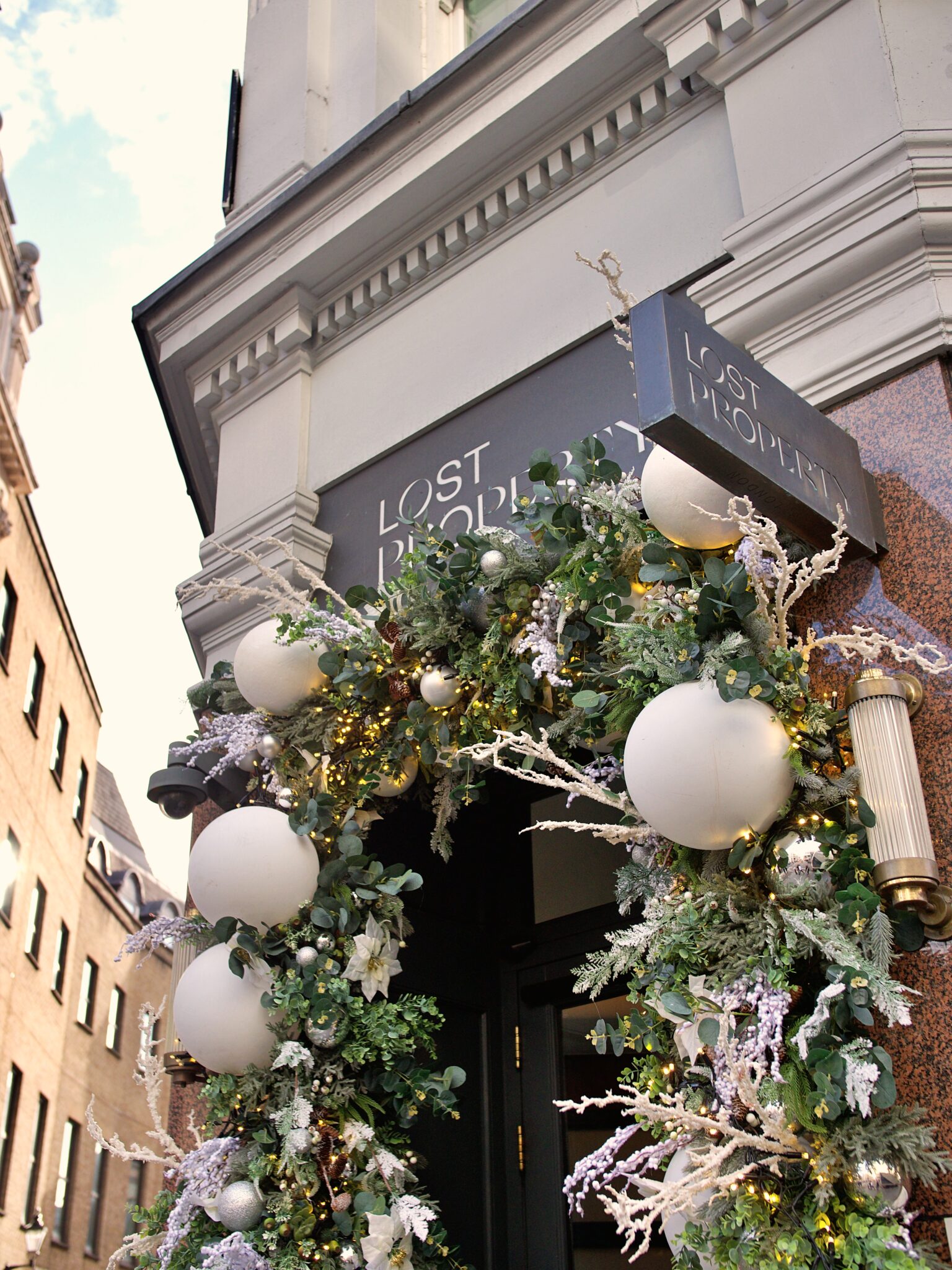 Lost Property - P1433129