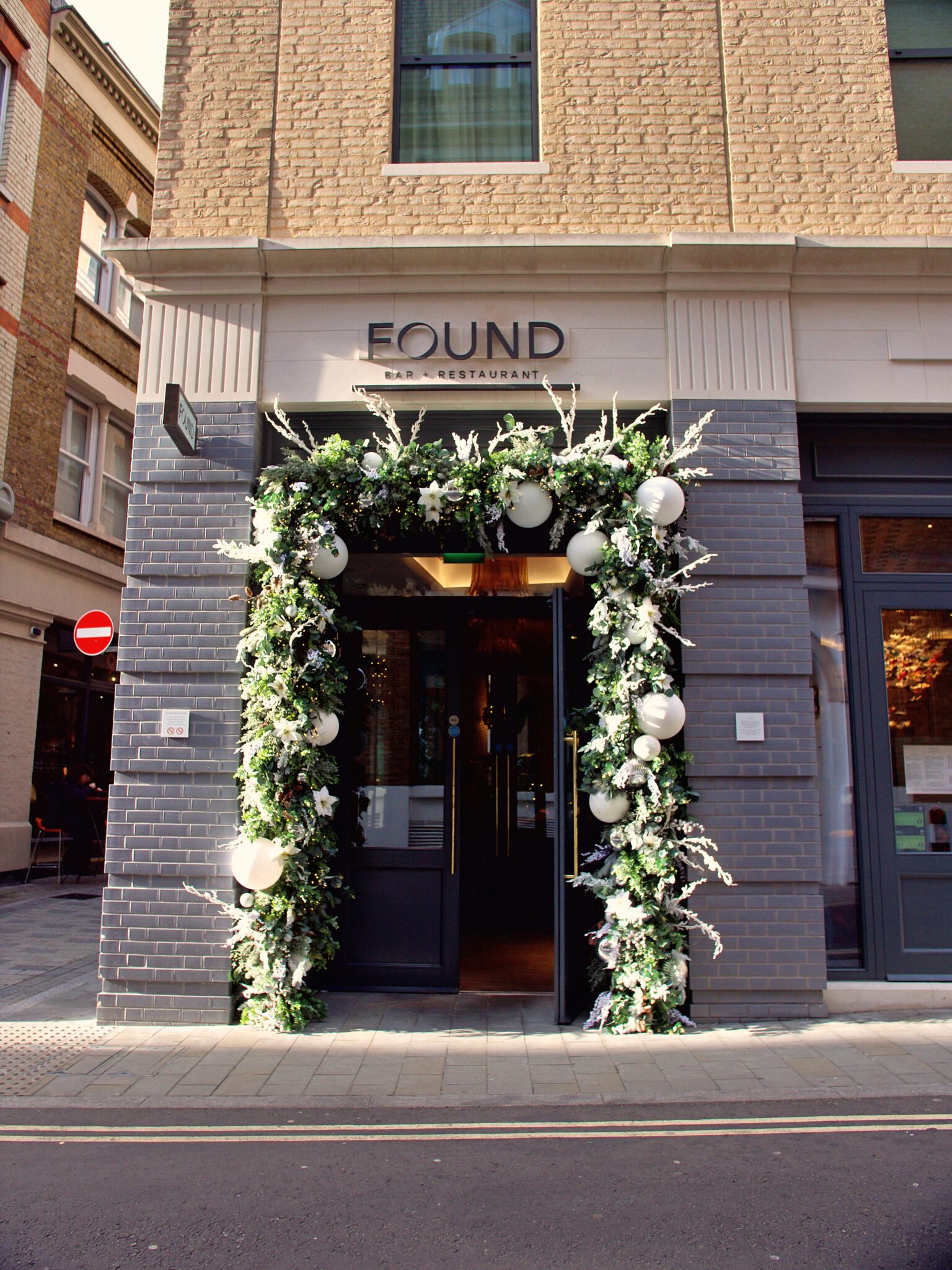 Lost Property - P1433132