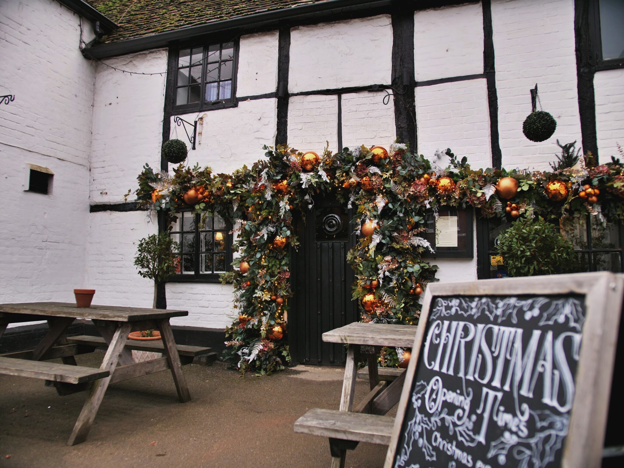 The Crown at Bray - P1433343