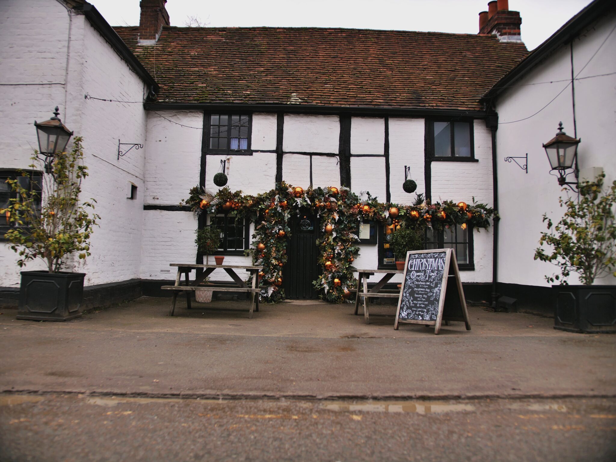 The Crown at Bray - P1433345