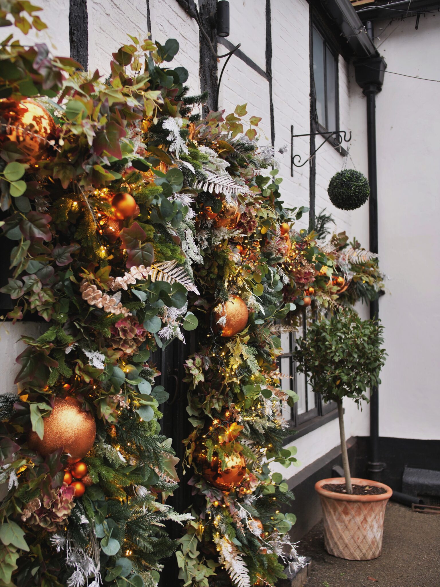 The Crown at Bray - P1433357