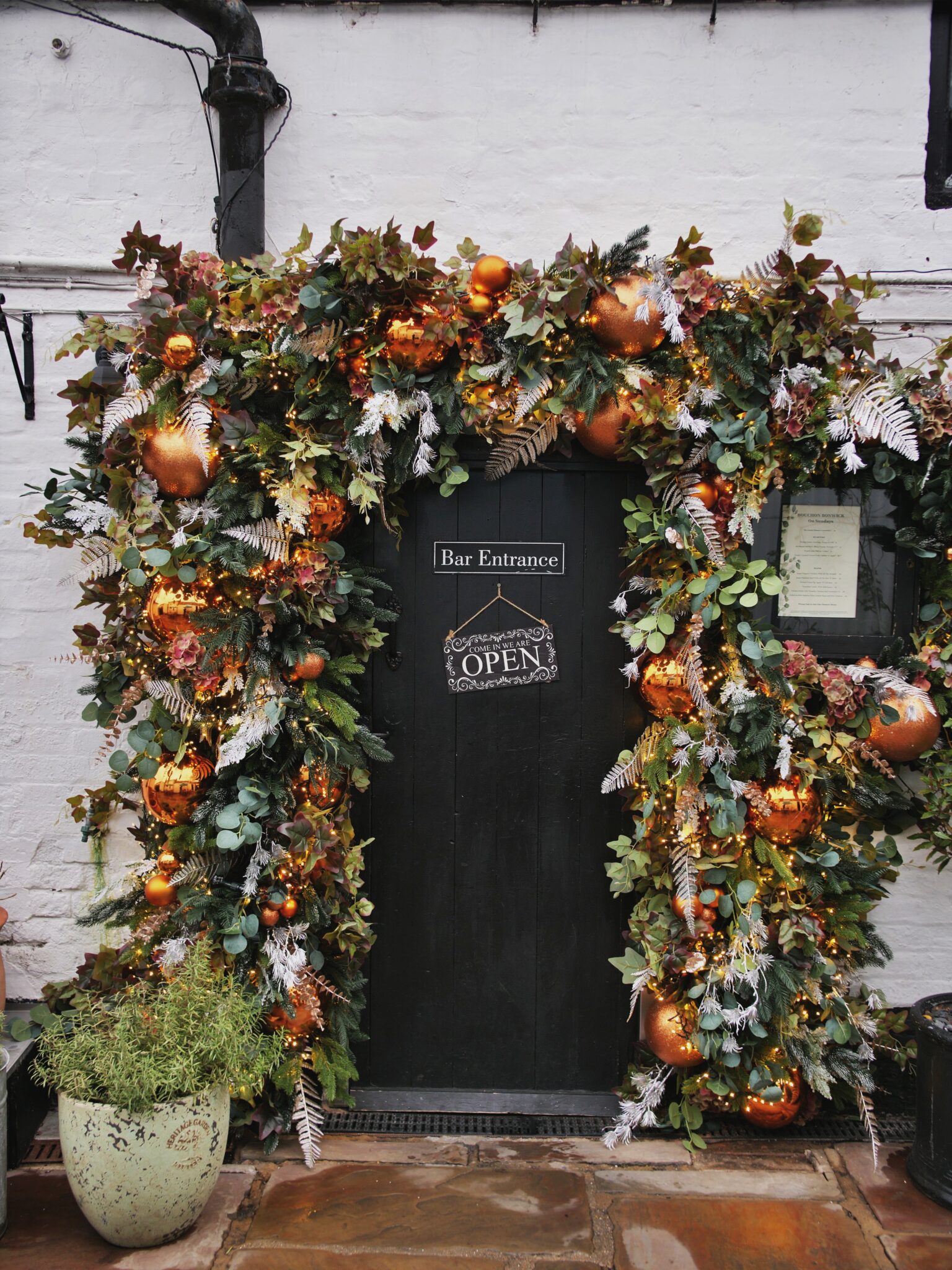 The Crown at Bray - P1433474